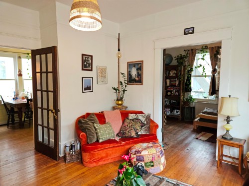 2834 Victoria Drive, Vancouver, BC 