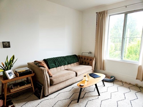 2834 Victoria Drive, Vancouver, BC 
