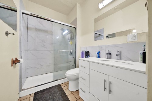2-862 Broadway E, Vancouver, BC 
