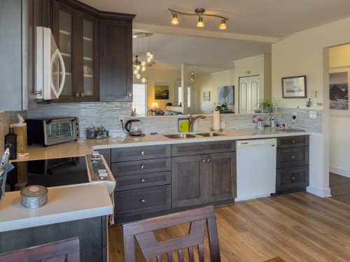 5692 Emily Way, Sechelt, BC 