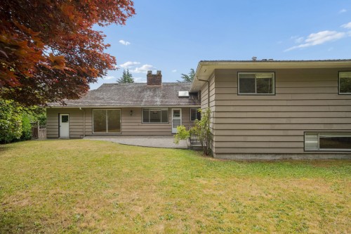 1211 Chartwell Drive, West Vancouver, BC 