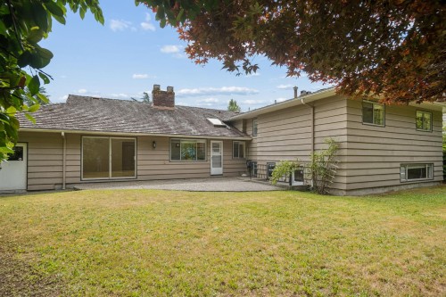 1211 Chartwell Drive, West Vancouver, BC 