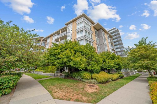 502-3263 Pierview Crescent, Vancouver, BC - Outdoor