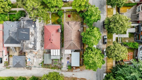 1807 38Th Avenue E, Vancouver, BC 