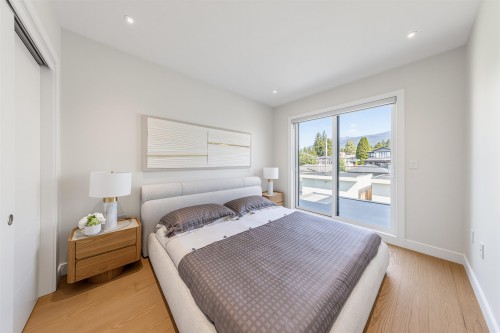 840 14Th Street E, North Vancouver, BC 