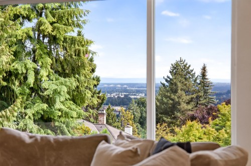 1110 Barberry Place, Port Moody, BC 