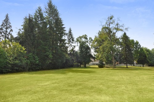 32-21555 Dewdney Trunk Road, Maple Ridge, BC - Outdoor