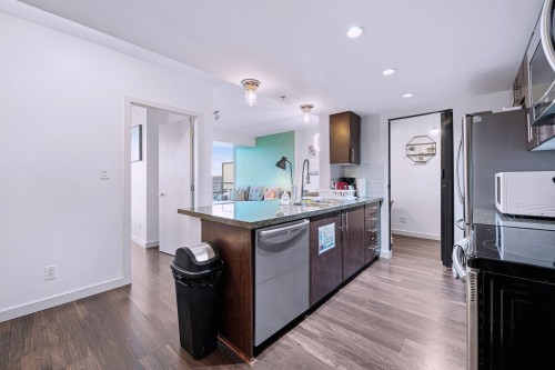 2209-58 Keefer Place, Vancouver, BC 
