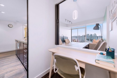 2209-58 Keefer Place, Vancouver, BC 