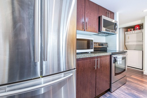 2209-58 Keefer Place, Vancouver, BC 