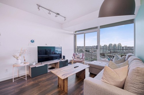 2209-58 Keefer Place, Vancouver, BC 