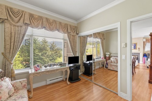 302-3176 Plateau Boulevard, Coquitlam, BC 