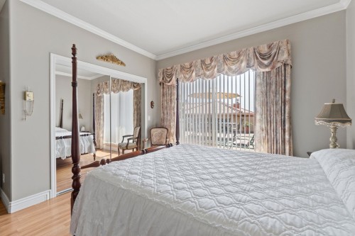 302-3176 Plateau Boulevard, Coquitlam, BC 