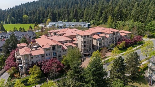 302-3176 Plateau Boulevard, Coquitlam, BC 