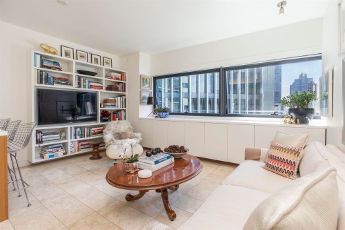 1906-838 Hastings Street W Vancouver, BC V6C 0A6