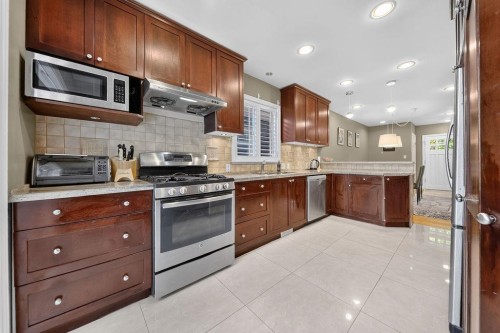 4549 12Th Avenue W, Vancouver, BC - Indoor Photo Showing Kitchen