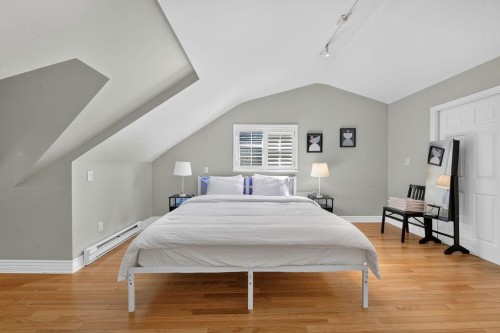 4549 12Th Avenue W, Vancouver, BC - Indoor Photo Showing Bedroom