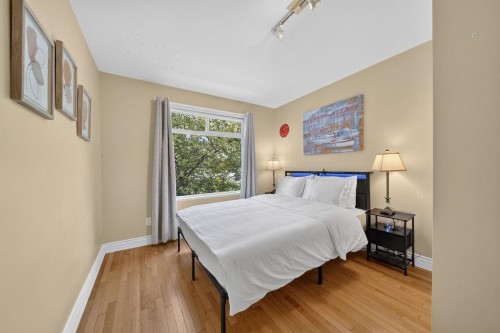 4549 12Th Avenue W, Vancouver, BC - Indoor Photo Showing Bedroom
