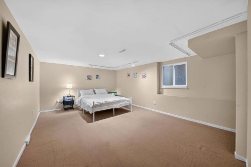 4549 12Th Avenue W, Vancouver, BC - Indoor Photo Showing Other Room