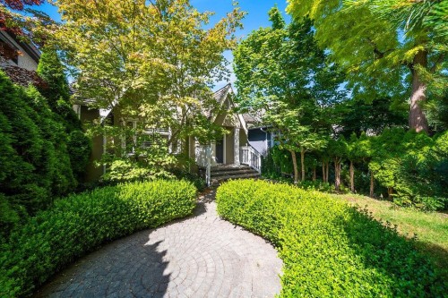 4549 12Th Avenue W, Vancouver, BC - Outdoor