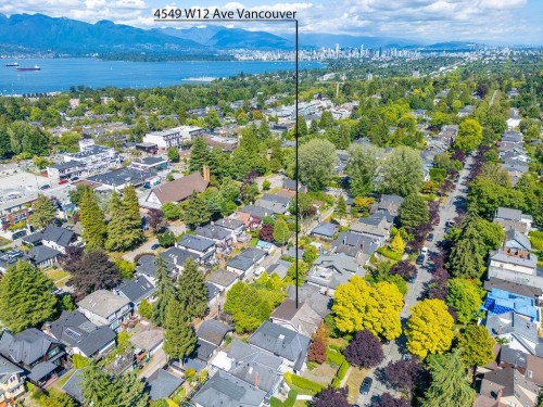 4549 12Th Avenue W, Vancouver, BC - Outdoor With View
