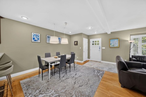 4549 12Th Avenue W, Vancouver, BC - Indoor