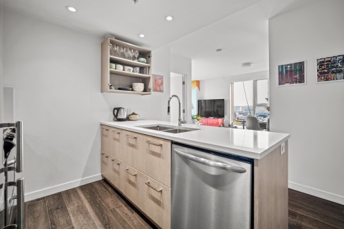 955 Hastings Street E, Vancouver, BC 