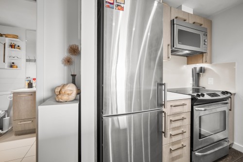 955 Hastings Street E, Vancouver, BC 