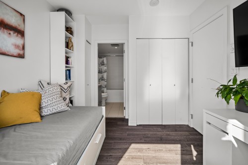 955 Hastings Street E, Vancouver, BC 