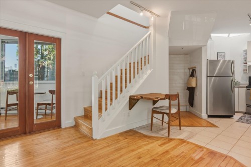 1239 22Nd Avenue E, Vancouver, BC 
