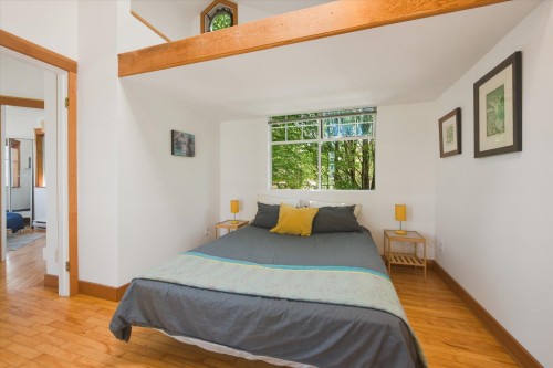 1239 22Nd Avenue E, Vancouver, BC 