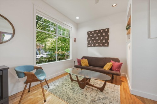 1239 22Nd Avenue E, Vancouver, BC 