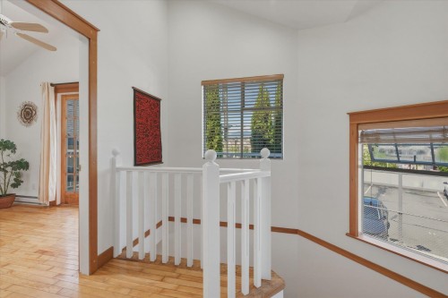 1239 22Nd Avenue E, Vancouver, BC 