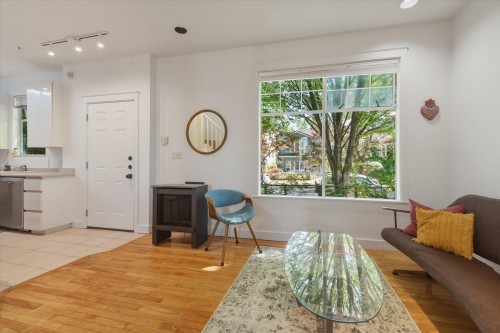 1239 22Nd Avenue E, Vancouver, BC 