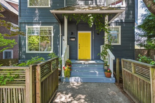 1239 22Nd Avenue E, Vancouver, BC 