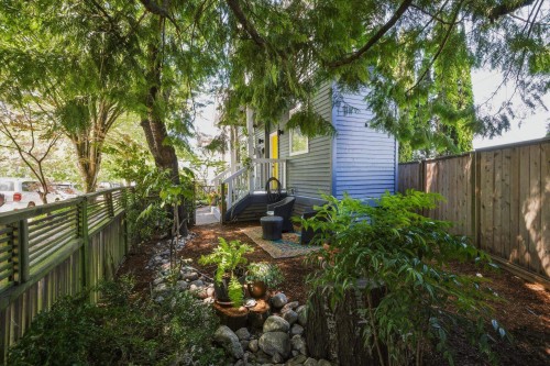 1239 22Nd Avenue E, Vancouver, BC 