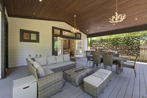 23257 Dogwood Avenue, Maple Ridge, BC - Outdoor
