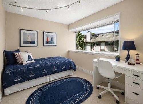2419 1St Avenue W, Vancouver, BC - Indoor Photo Showing Bedroom