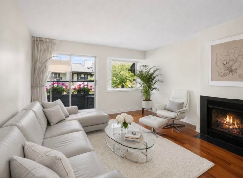 2419 1St Avenue W, Vancouver, BC - Indoor Photo Showing Living Room With Fireplace