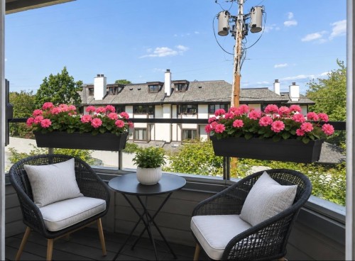 2419 1St Avenue W, Vancouver, BC - Outdoor With Deck Patio Veranda