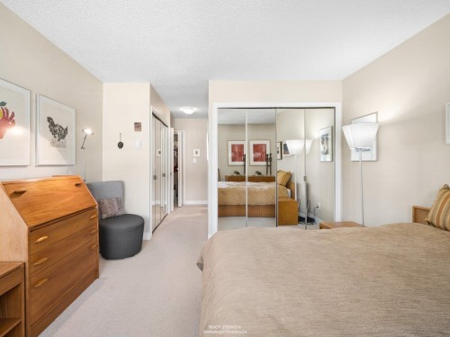 2419 1St Avenue W, Vancouver, BC - Indoor Photo Showing Bedroom