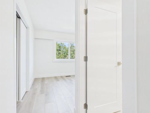 4231 Fleming Street, Vancouver, BC - Indoor Photo Showing Other Room