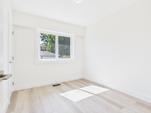4231 Fleming Street, Vancouver, BC - Indoor Photo Showing Other Room