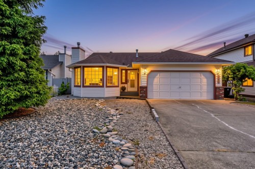 12309 193 Street  Pitt Meadows, BC V3Y 2K2