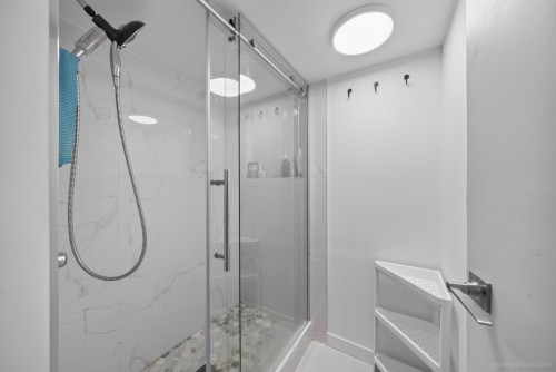 3884 20Th Avenue W, Vancouver, BC 