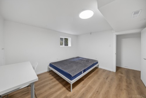3884 20Th Avenue W, Vancouver, BC 