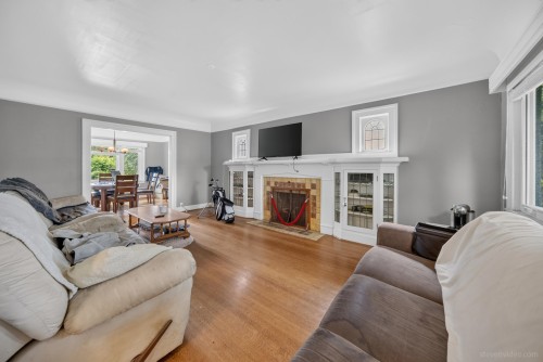 3884 20Th Avenue W, Vancouver, BC 