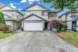 20547 118 Avenue  Maple Ridge, BC V2X 2M5