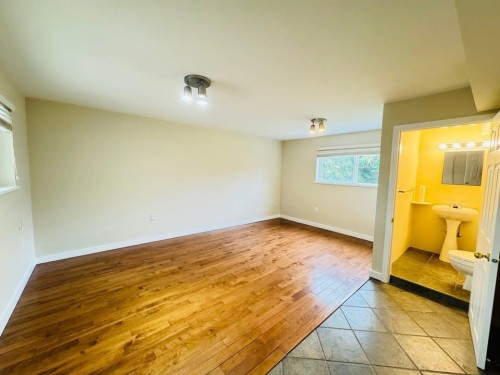 8400 Fairhurst Road, Richmond, BC - Indoor Photo Showing Other Room
