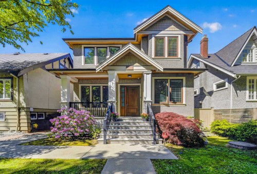 3285 12Th Avenue W, Vancouver, BC 